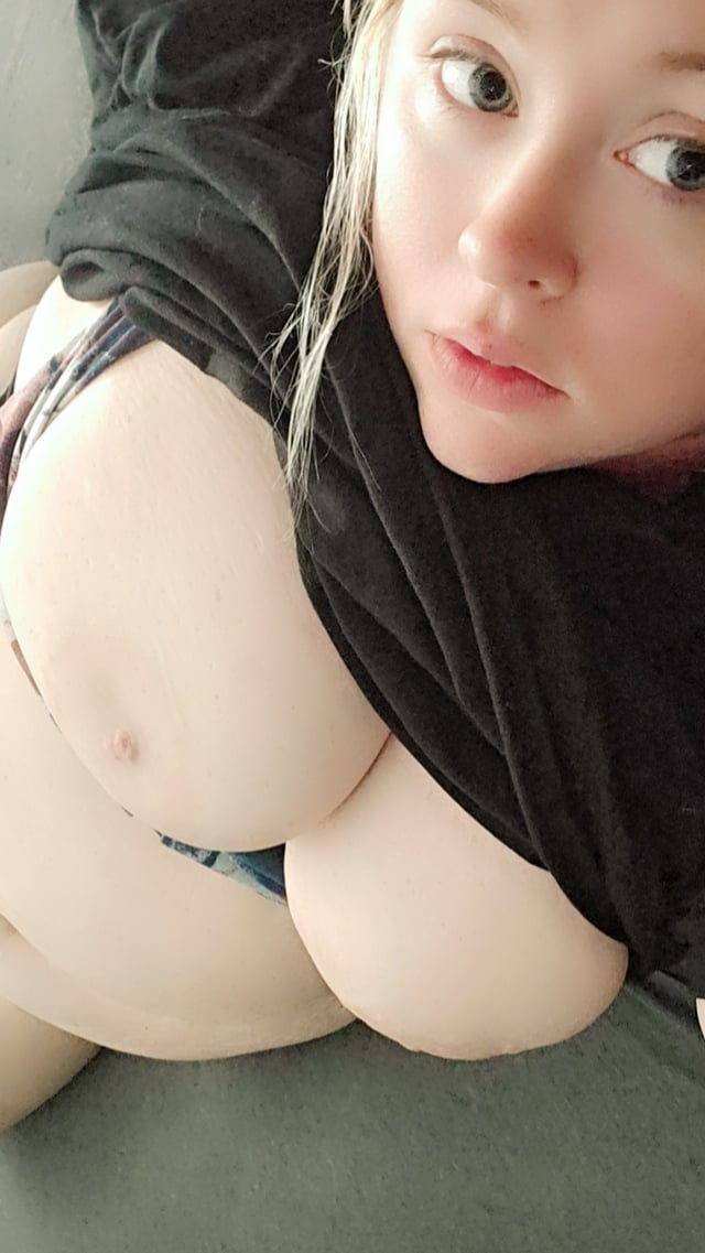 Need to find someone to use me while hubby's working ~